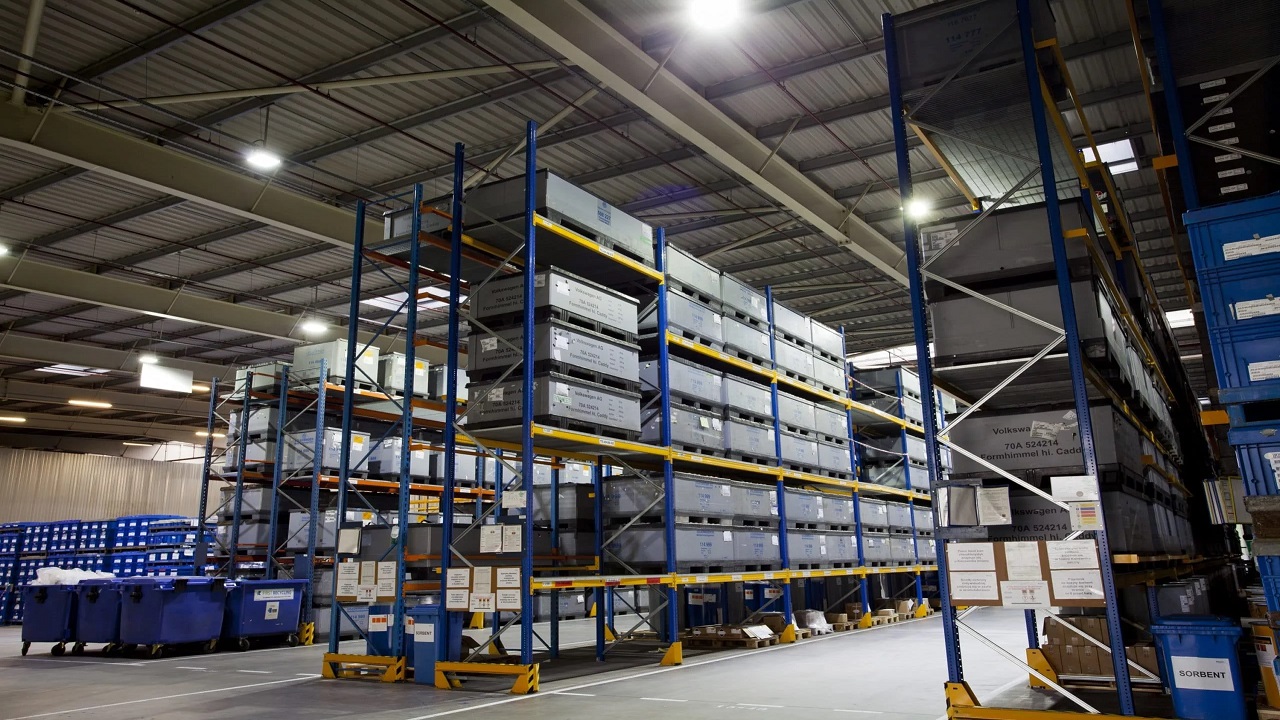 Illuminating Efficiency: The Advantages of LED Lighting for Material Storage Areas